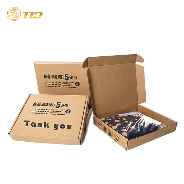 Thùng carton đựng quần áo